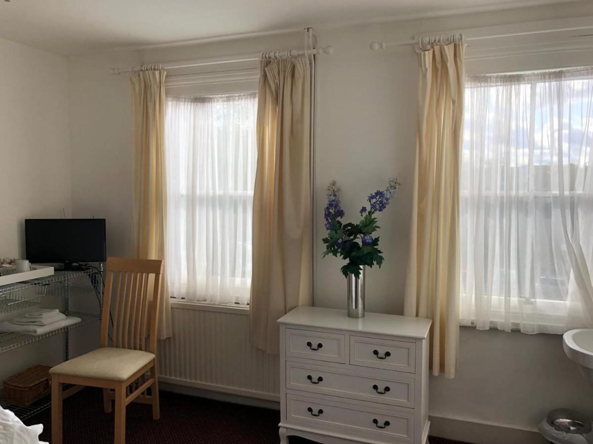 The Of Wales Guest house Reigate
